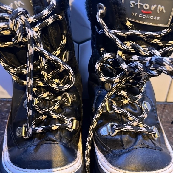 COUGAR Storm winter boots Women Size 6 black and white - Picture 3 of 8